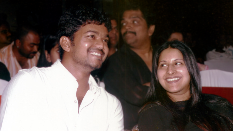 Vijay’s wife Sangeetha
